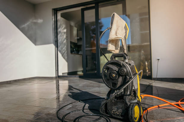 Best Gas Station Cleaning  in Highland City, FL